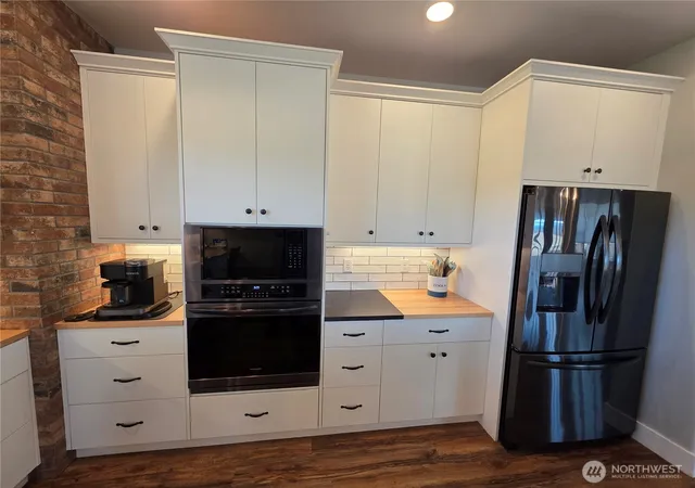 Photo 3 of Single family home for sale at 1475 Havilla Rd, Tonasket, WA 98855 | MLS# NWM2584643 | Listing updated on 2026-09-26