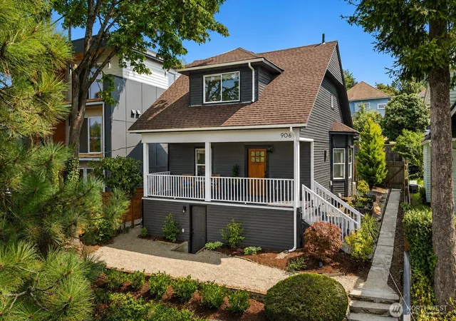 Photo 1 of Single family home for sale at 906 29th Avenue, Seattle, WA 98122 | MLS# NWM2584650 | Listing updated on 2026-10-02