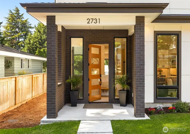 Photo 2 of Single family home for sale at 2731 50th Avenue Sw, Seattle, WA 98116 | MLS# NWM2584659 | Listing updated on 2026-09-23