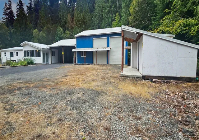 Photo 1 of Manufactured home for sale at 113 Skinner Rd, Randle, WA 98377 | MLS# NWM2584661 | Listing updated on 2026-09-21