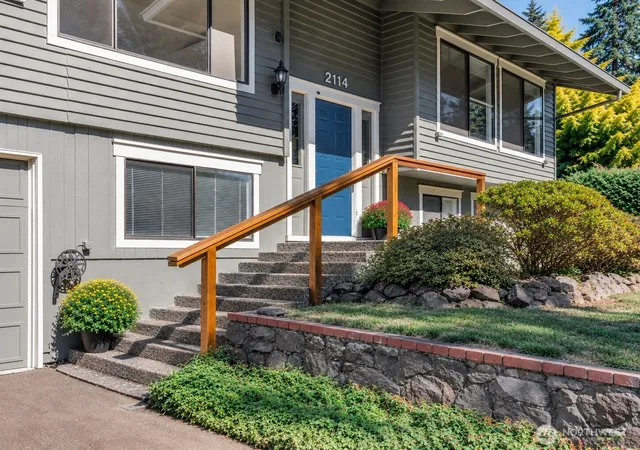 Photo 2 of Single family home for sale at 2114 Ne Bartre Ct, Poulsbo, WA 98370 | MLS# NWM2584665 | Listing updated on 2026-09-30