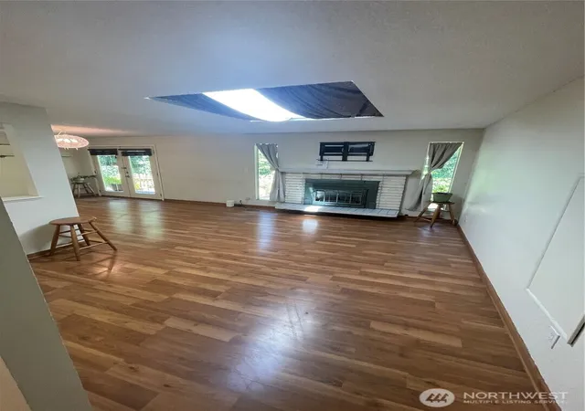 Photo 2 of Single family home for sale at 32508 44th Avenue S, Federal Way, WA 98001 | MLS# NWM2584666 | Listing updated on 2026-09-30