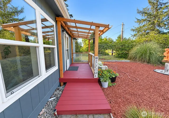 Photo 3 of Manufactured home for sale at 27514 V St, Ocean Park, WA 98640 | MLS# NWM2584669 | Listing updated on 2026-09-23