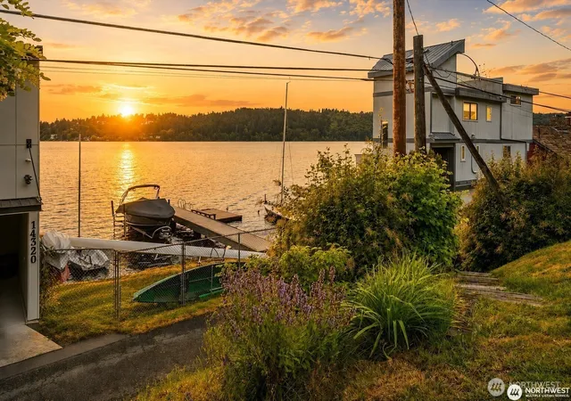 Photo 3 of Single family home for sale at 14238 41st Avenue Ne, Seattle, WA 98125 | MLS# NWM2584677 | Listing updated on 2026-09-19