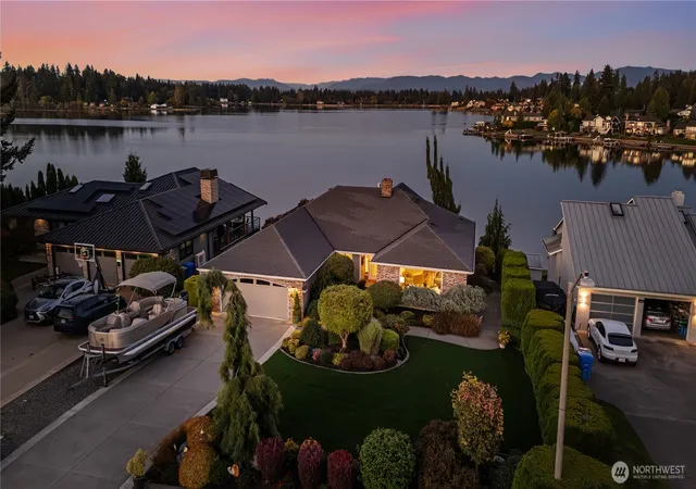 Photo 1 of Single family home for sale at 2803 200th Avenue E, Lake Tapps, WA 98391 | MLS# NWM2584693 | Listing updated on 2026-09-25