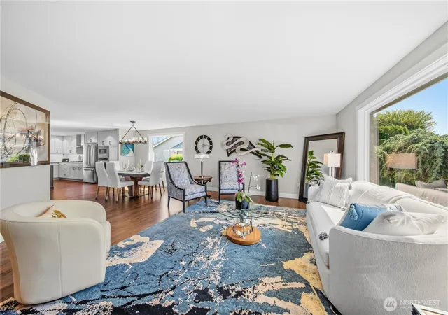 Photo 4 of Single family home for sale at 2803 200th Avenue E, Lake Tapps, WA 98391 | MLS# NWM2584693 | Listing updated on 2026-09-25