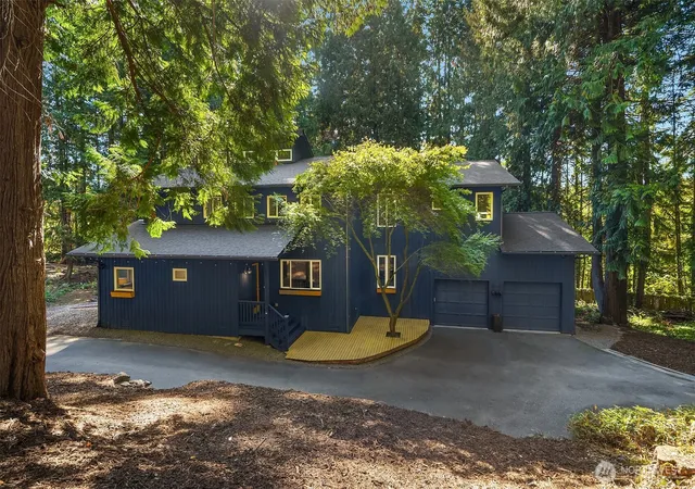 Photo 2 of Single family home for sale at 9565 Ne Daniel Ct, Bainbridge Island, WA 98110 | MLS# NWM2584714 | Listing updated on 2026-09-30
