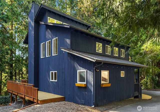 Photo 3 of Single family home for sale at 9565 NE Daniel Ct, Bainbridge Island, WA 98110 | MLS# NWM2584714 | Listing updated on 2026-09-30