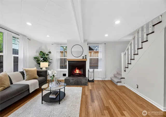 Photo 3 of Single family home for sale at 2732 Ne 54th Street, Seattle, WA 98105 | MLS# NWM2584723 | Listing updated on 2026-10-01