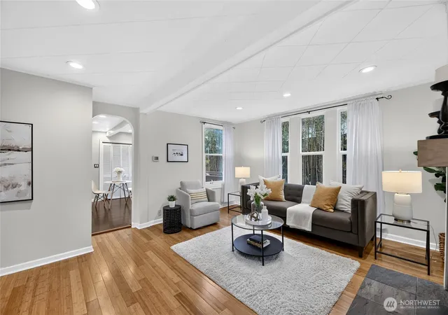 Photo 4 of Single family home for sale at 2732 NE 54th Street, Seattle, WA 98105 | MLS# NWM2584723 | Listing updated on 2026-10-01