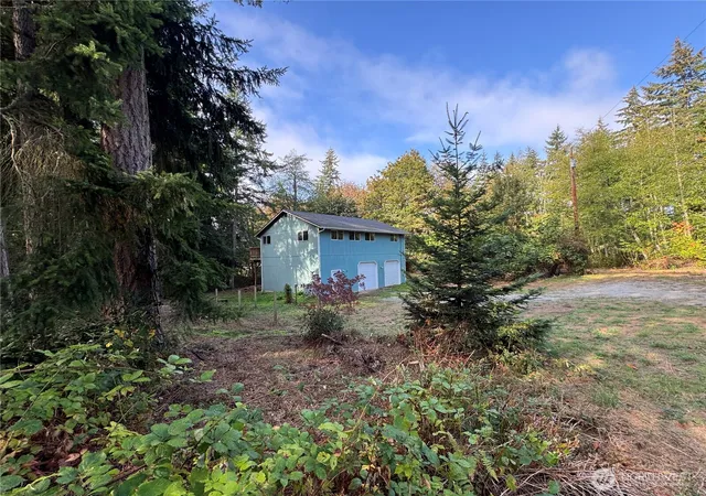 Photo 1 of Sale Pending at 1578 Elger Bay Rd, Camano Island, WA 98282 | MLS# NWM2584725 | Listing updated on 2026-10-02