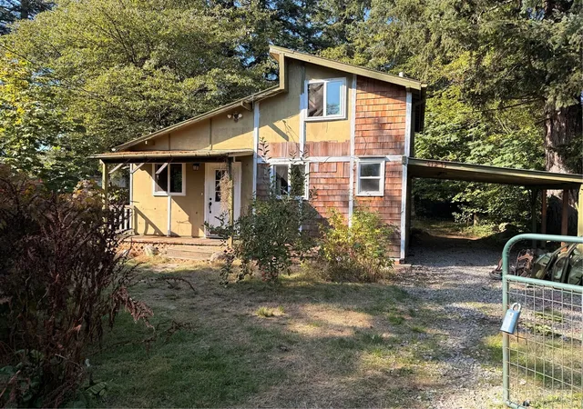 Photo 3 of Single family home for sale at 41231 Goldbar Blvd, Gold Bar, WA 98251 | MLS# NWM2584726 | Listing updated on 2026-09-19