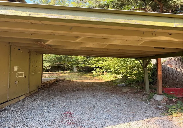 Photo 4 of Single family home for sale at 41231 Goldbar Blvd, Gold Bar, WA 98251 | MLS# NWM2584726 | Listing updated on 2026-09-19