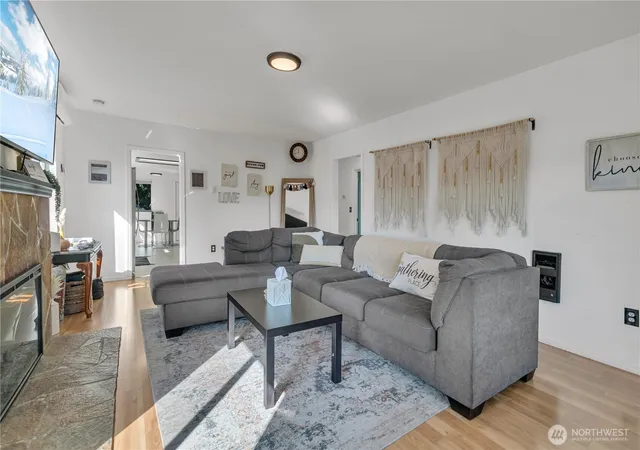 Photo 3 of Single family home for sale at 5506 S Sheridan Ave, Tacoma, WA 98408 | MLS# NWM2584742 | Listing updated on 2026-09-27