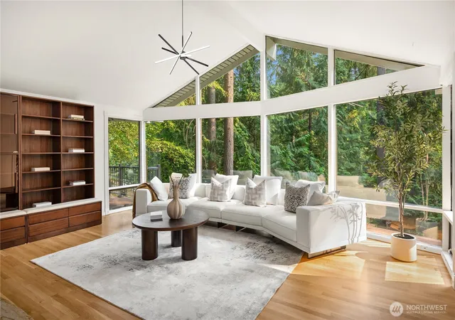 Photo 1 of Single family home for sale at 3718 130th Avenue Ne, Bellevue, WA 98005 | MLS# NWM2584746 | Listing updated on 2026-10-03