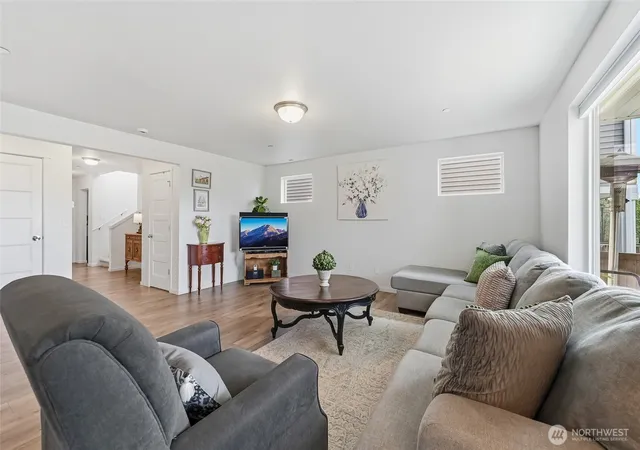 Photo 3 of Single family home for sale at 7142 42nd Place NE, Marysville, WA 98270 | MLS# NWM2584762 | Listing updated on 2026-09-21