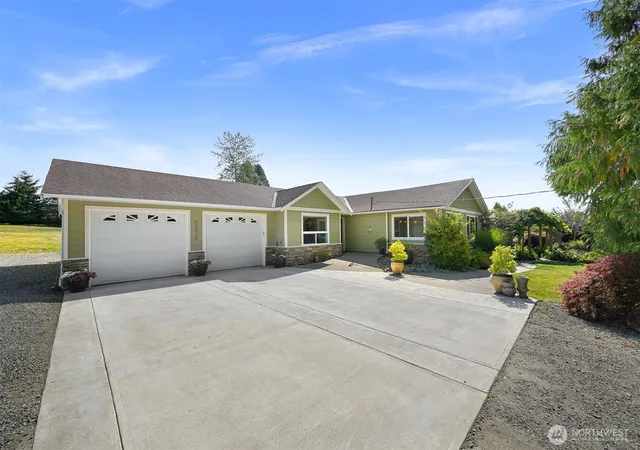 Photo 2 of Single family home for sale at 6036 N Star Rd, Ferndale, WA 98248 | MLS# NWM2584801 | Listing updated on 2026-09-24