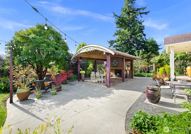 Photo 3 of Single family home for sale at 6036 N Star Rd, Ferndale, WA 98248 | MLS# NWM2584801 | Listing updated on 2026-09-24