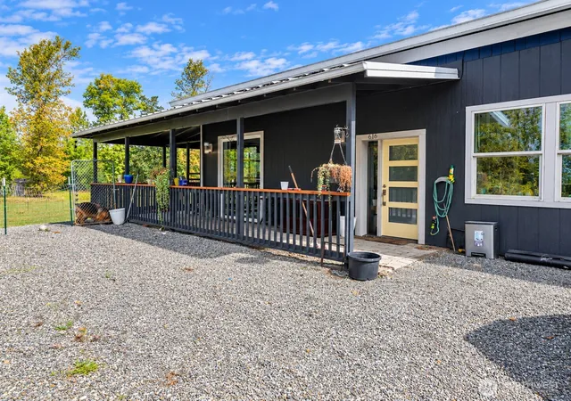Photo 3 of Single family home for sale at 616 Smokey Valley Rd, Toledo, WA 98591 | MLS# NWM2584823 | Listing updated on 2026-09-24