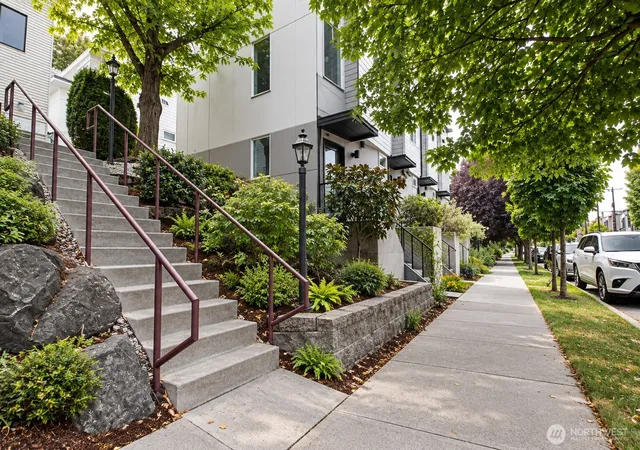 Photo 2 of Townhouse for sale at 4836 Fauntleroy Way Sw, Seattle, WA 98116 | MLS# NWM2584829 | Listing updated on 2026-10-01