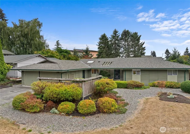 Photo 1 of Single family home for sale at 8910 Whitechuck Dr, Everett, WA 98208 | MLS# NWM2584833 | Listing updated on 2026-09-23