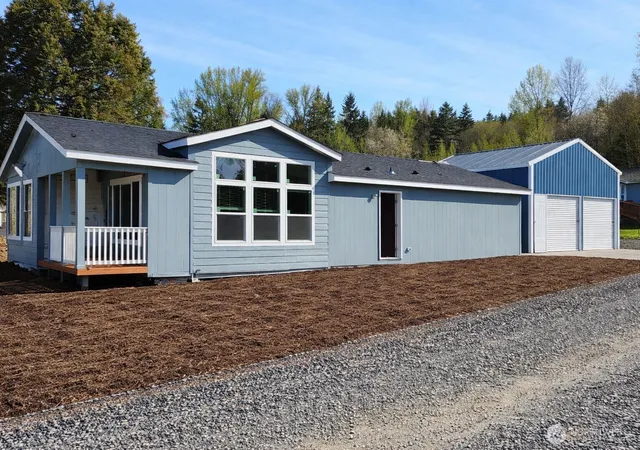 Photo 1 of Manufactured home for sale at 505 F St #Lot 1, Vader, WA 98593 | MLS# NWM2584835 | Listing updated on 2026-09-30