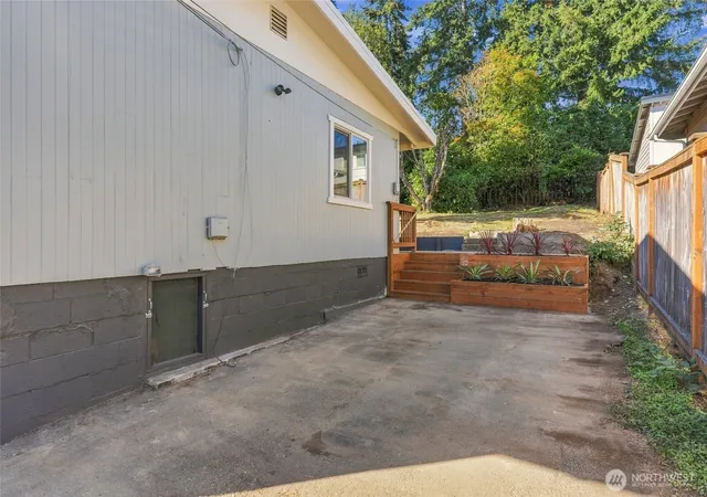 Photo 15 of Single family home for sale at 10233 8th Avenue SW, Seattle, WA 98146 | MLS# NWM2584840 | Listing updated on 2026-10-07
