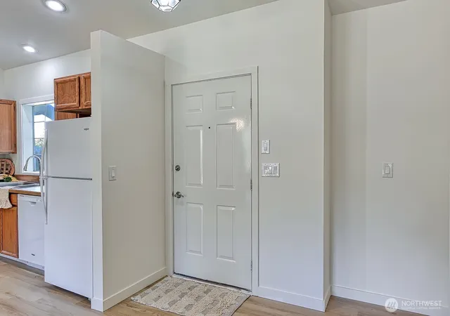 Photo 4 of Single family home for sale at 3821 Del Bonita Way, Bellingham, WA 98226 | MLS# NWM2584842 | Listing updated on 2026-09-29