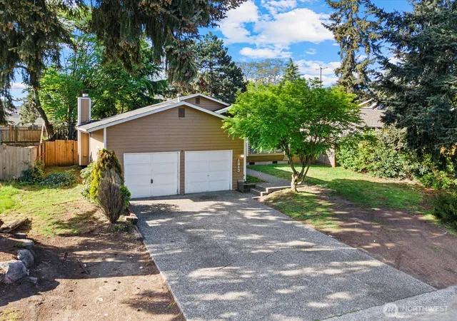 Photo 2 of Single family home for sale at 1813 Sw 355th Place, Federal Way, WA 98023 | MLS# NWM2584846 | Listing updated on 2026-09-25