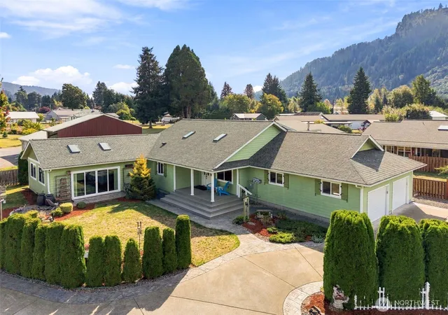 Photo 3 of Single family home for sale at 120 River Way, Morton, WA 98356 | MLS# NWM2584851 | Listing updated on 2026-09-24