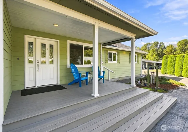 Photo 4 of Single family home for sale at 120 River Way, Morton, WA 98356 | MLS# NWM2584851 | Listing updated on 2026-09-24