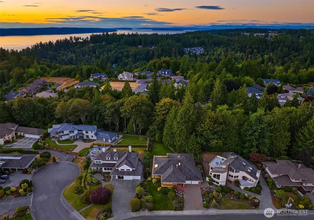 Photo 39 of Sale Pending at 6613 136th Place SW, Edmonds, WA 98026 | MLS# NWM2584852 | Listing updated on 2026-10-08