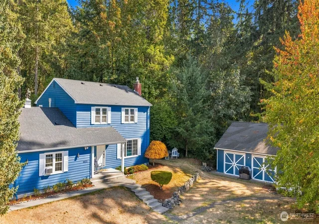 Photo 1 of Single family home for sale at 10323 Crescent Valley Dr Nw, Gig Harbor, WA 98332 | MLS# NWM2584854 | Listing updated on 2026-09-26
