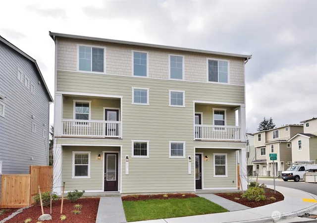 Photo 1 of Single family home for sale at 8779 151st Court E, Puyallup, WA 98375 | MLS# NWM2584855 | Listing updated on 2026-09-29