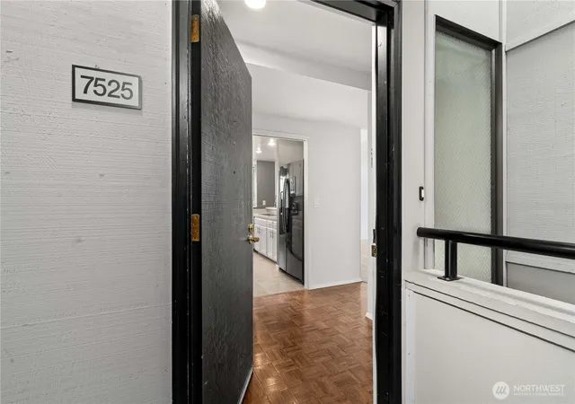 Photo 4 of Condo for sale at 7525 Old Redmond Rd #403, Redmond, WA 98052 | MLS# NWM2584863 | Listing updated on 2026-10-03