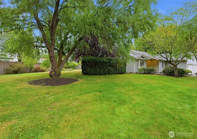 Photo 3 of Single family home for sale at 1205 Arab Dr SE, Tumwater, WA 98501 | MLS# NWM2584868 | Listing updated on 2026-10-03
