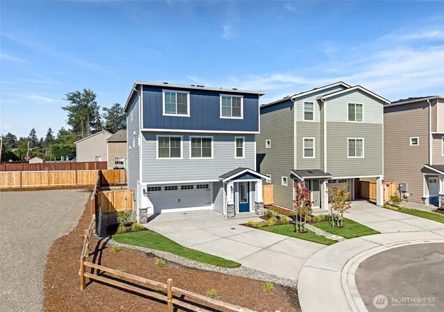 Photo 1 of Single family home for sale at 15136 87th Place E, Puyallup, WA 98375 | MLS# NWM2584883 | Listing updated on 2026-09-19