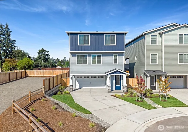 Photo 3 of Single family home for sale at 15136 87th Place E, Puyallup, WA 98375 | MLS# NWM2584883 | Listing updated on 2026-09-19
