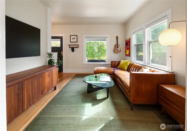 Photo 3 of Single family home for sale at 4023 47th Avenue SW, Seattle, WA 98116 | MLS# NWM2584885 | Listing updated on 2026-09-30