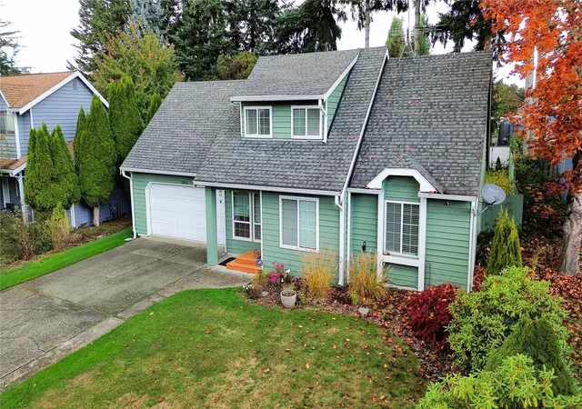Single family home for sale at 12626 SE 317th Street, Auburn, WA 98092 | MLS# NWM2584887