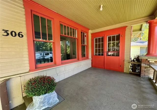 Photo 2 of Single family home for sale at 306 E Washington Ave, Dayton, WA 99328 | MLS# NWM2584892 | Listing updated on 2026-09-19