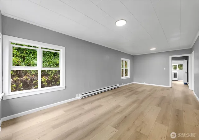 Photo 3 of Single family home for sale at 1065 7th Avenue, Longview, WA 98632 | MLS# NWM2584896 | Listing updated on 2026-09-22