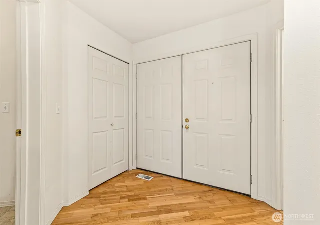 Photo 3 of Condo for sale at 18555 NE 57th Street #18555, Redmond, WA 98052 | MLS# NWM2584905 | Listing updated on 2026-09-30