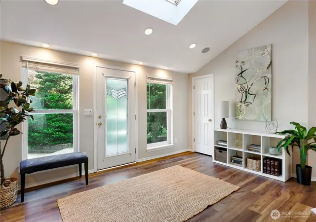Photo 3 of Single family home for sale at 19012 78th Place W, Edmonds, WA 98026 | MLS# NWM2584913 | Listing updated on 2026-10-01