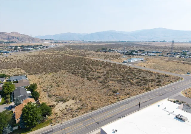 Photo 2 of Land for sale at 21 Engh Rd, Omak, WA 98841 | MLS# NWM2584922 | Listing updated on 2026-09-30