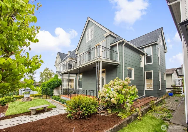 Photo 3 of Single family home for sale at 306 N J St, Tacoma, WA 98403 | MLS# NWM2584923 | Listing updated on 2026-10-01