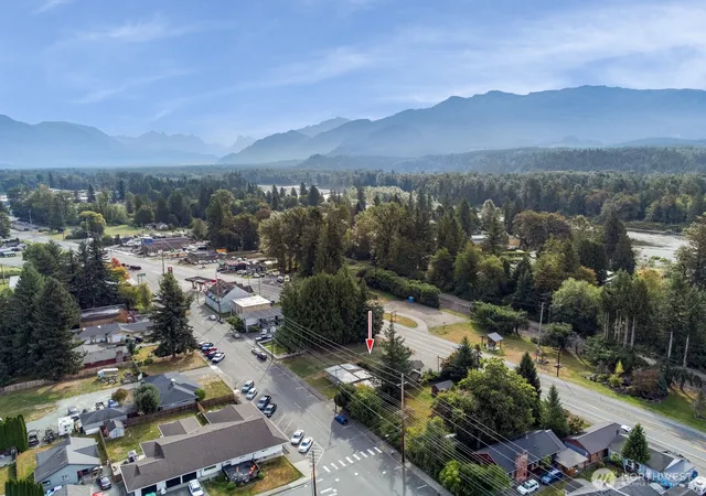 Photo 2 of Multi family home for sale at 31503 Us 2, Sultan, WA 98294 | MLS# NWM2584927 | Listing updated on 2026-09-27