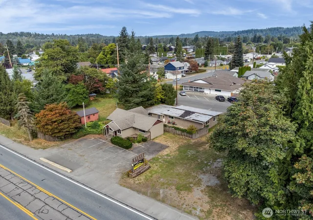 Photo 4 of House for sale at 31503 US 2, Sultan, WA 98294 | MLS# NWM2584927 | Listing updated on 2026-09-27