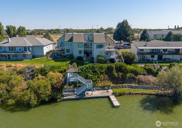 Photo 1 of Condo for sale at 2512 W Marina Dr #6, Moses Lake, WA 98837 | MLS# NWM2584929 | Listing updated on 2026-09-23