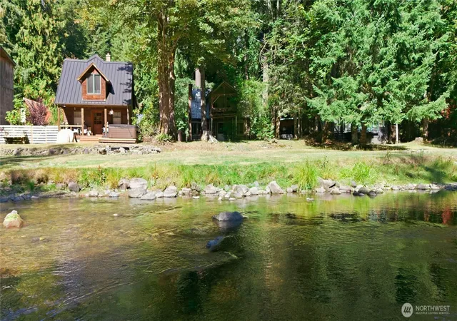 Photo 3 of Single family home for sale at 52309 SE 496th Place, Enumclaw, WA 98022 | MLS# NWM2584937 | Listing updated on 2026-09-21